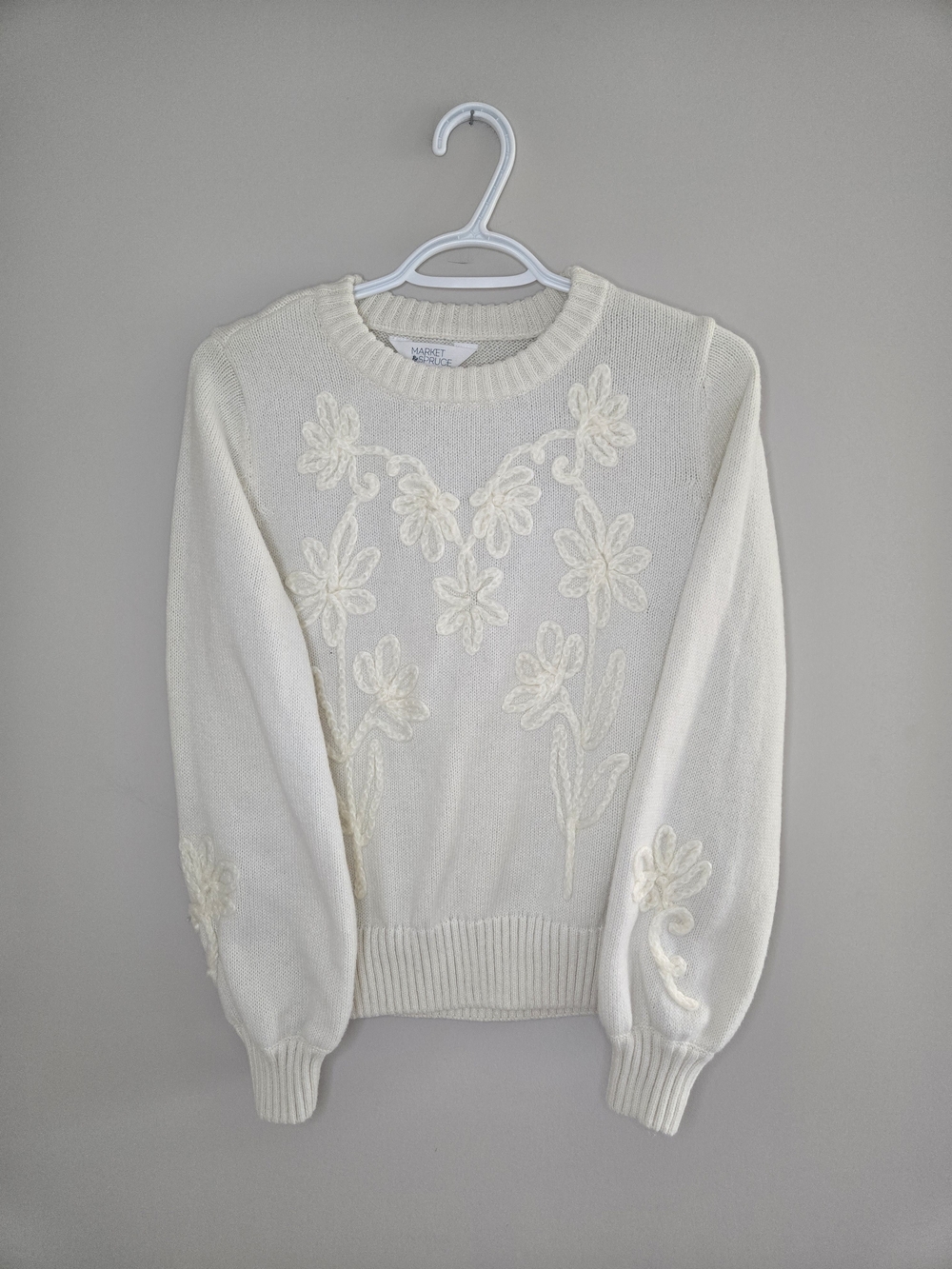 Market & Spruce ivory floral embroidery crewneck longsleeve sweater, small + new